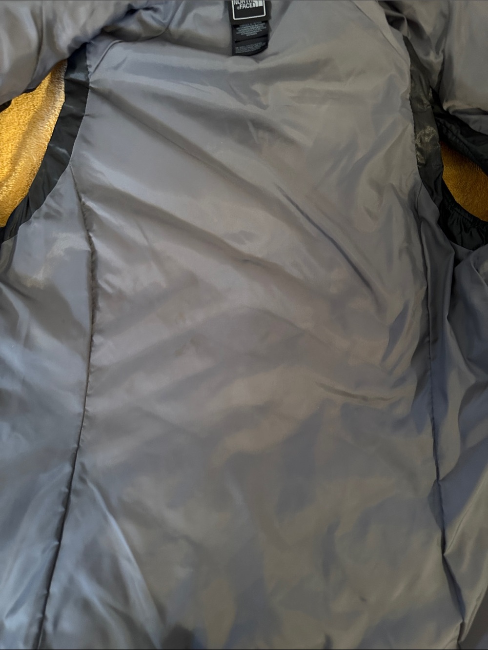 The North Face Black Quilted Insulated Women's Vest - Picture 4 of 5